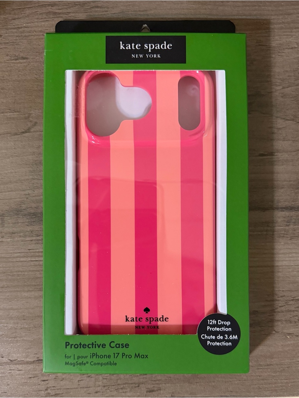 Kate Spade ♠️ NY IPhone 17 pro max